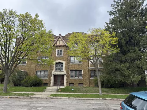 2409 N 52nd #4714 W LLOYD ST, Milwaukee, WI 53210