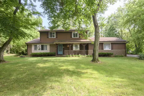19885 W Pinecrest, New Berlin, WI 53146