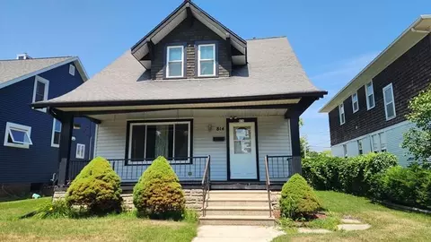 814 Swift, Sheboygan, WI 53081