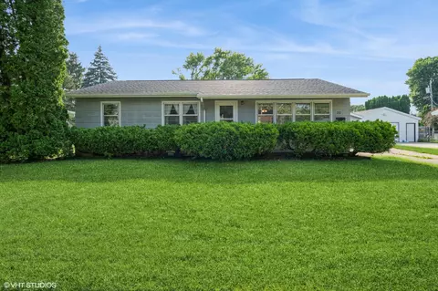 20 S Lexington, Janesville, WI 53545