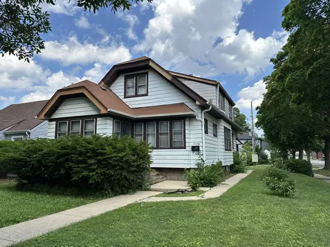3502 N 37th, Milwaukee, WI 53216