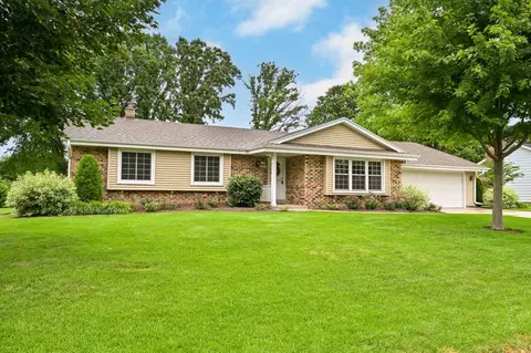 n105w17000 Old Farm, Germantown, WI 53022