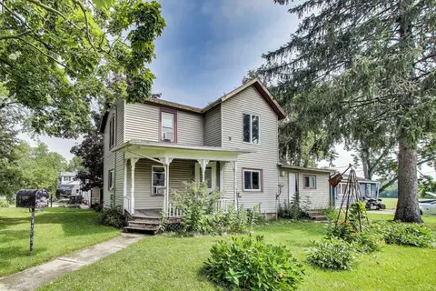 822 8th, Union Grove, WI 53182