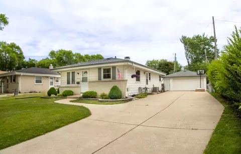 10516 W Stark, Milwaukee, WI 53225