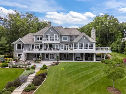 5780 N Pheasant, Chenequa, WI 53058