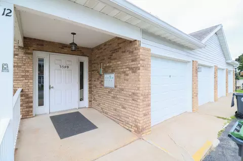 3540 E La #B, Crosse, WI 54601