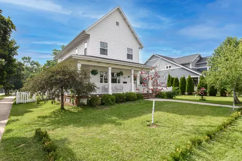 302 N West, Waukesha, WI 53186