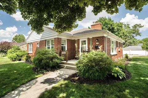 3002 N 86th, Milwaukee, WI 53222