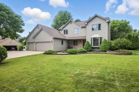 2824 Burton, Waukesha, WI 53188