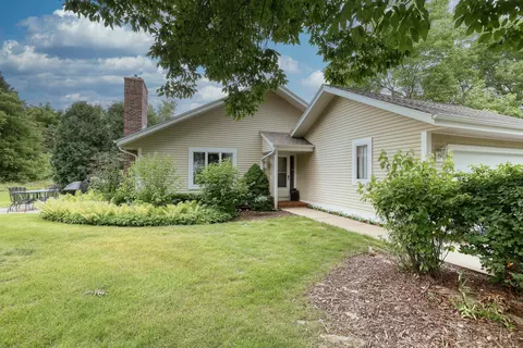 103 Harrogate, Waukesha, WI 53188
