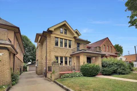 5125 W Wisconsin #5127, Milwaukee, WI 53208