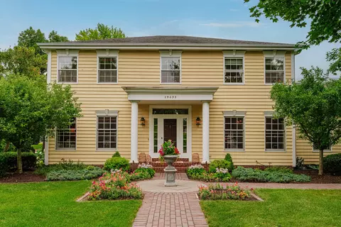 19635 Avondale, Brookfield, WI 53045