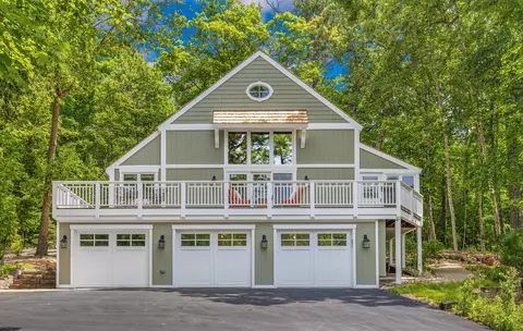 n1542 North Creekside Lane, Linn, WI 53147