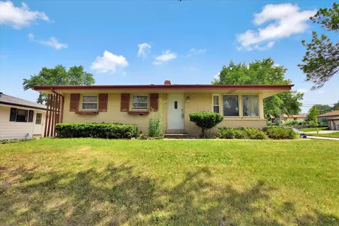6658 N 81st, Milwaukee, WI 53223