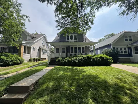 2250 N 64th #2252, Wauwatosa, WI 53213