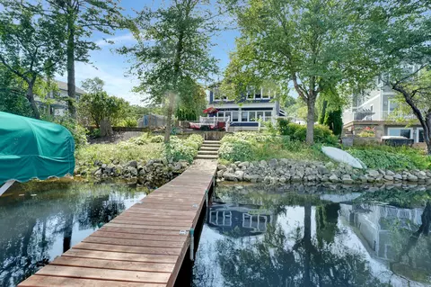 3358 S S Shr, Richfield, WI 53033