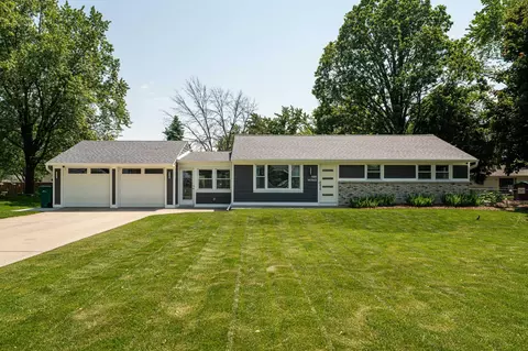 n88w17643 Christman, Menomonee Falls, WI 53051