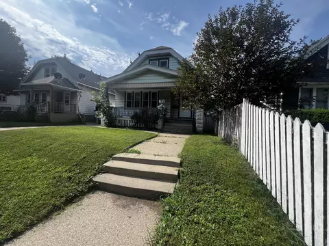 3409 W Lapham, Milwaukee, WI 53215