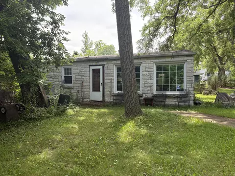 1534 Milwaukee, Delafield, WI 53018