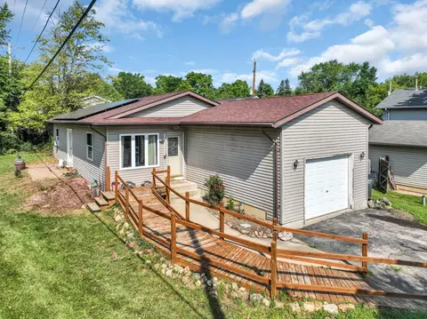 12132 221st, Bristol, WI 53104