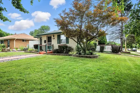 1400 W Klein, Milwaukee, WI 53221