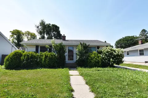 2405 82nd, Kenosha, WI 53143