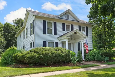 323 Warren, Lake Geneva, WI 53147