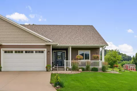 w6461 Oakwood Circle, Onalaska, WI 54636