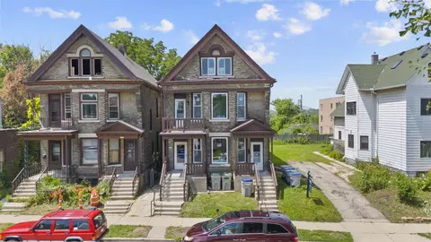 2357 S Howell #2359, Milwaukee, WI 53207