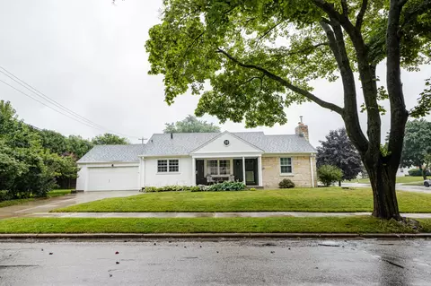 2700 N 97th, Milwaukee, WI 53222