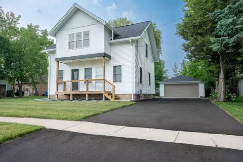 624 11th, Union Grove, WI 53182
