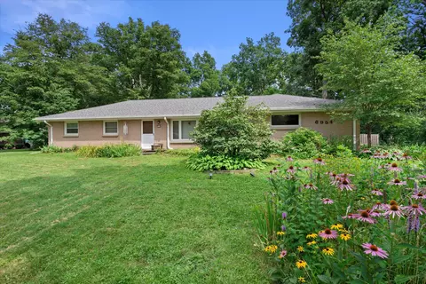 6954 S 109th, Franklin, WI 53132