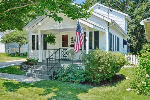 506 Tower, Burlington, WI 53105
