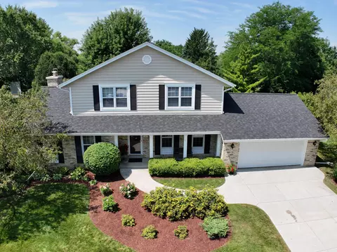 w168n10517 Deer, Germantown, WI 53022