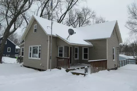 110 E 9th, Neillsville, WI 54456