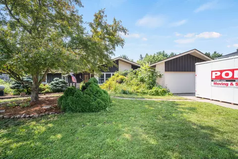 9101 Glenwood, Greendale, WI 53129
