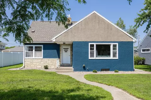 2119 Redfield, La Crosse, WI 54601