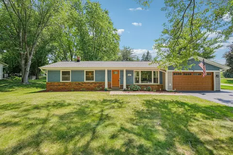 507 Oxford, Hartland, WI 53029