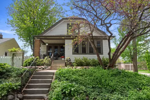 2203 S 64th, West Allis, WI 53219