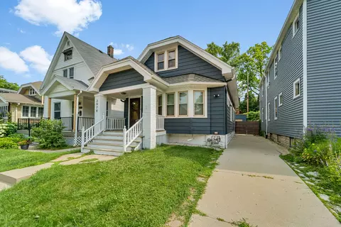 2978 S Delaware, Milwaukee, WI 53207