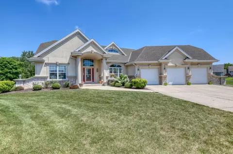6958 S Craig, Franklin, WI 53132