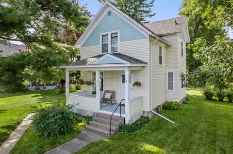 206 State, Holmen, WI 54636