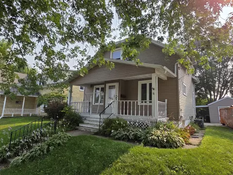 1313 S 13th, Manitowoc, WI 54220