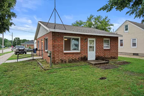 4524 17th, Racine, WI 53405