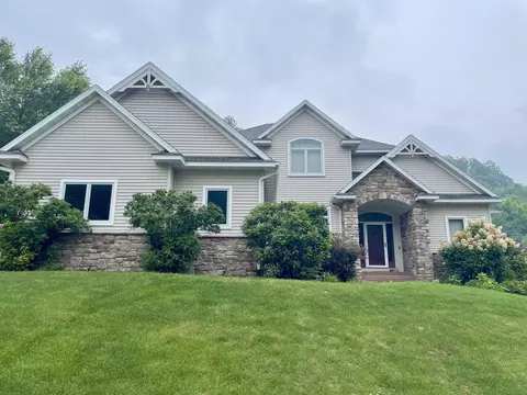 1110 Aspen Vly, Onalaska, WI 54650