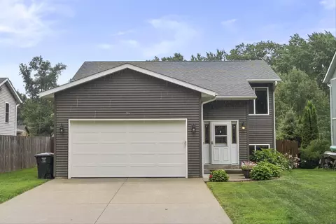 205 E Chestnut, Silver Lake, WI 53170