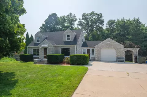 4075 S 124th, New Berlin, WI 53228