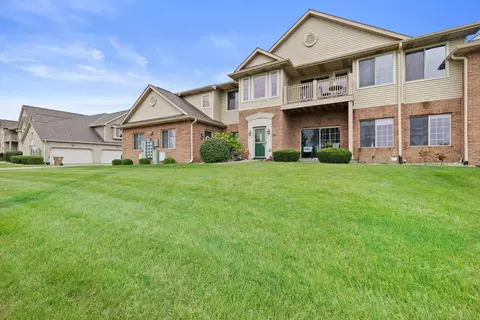 6914 53rd #47, Kenosha, WI 53144