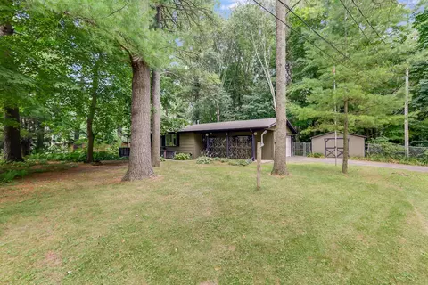 842 Hillside, Mishicot, WI 54228