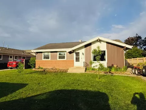 6727 Lone Elm, Racine, WI 53402